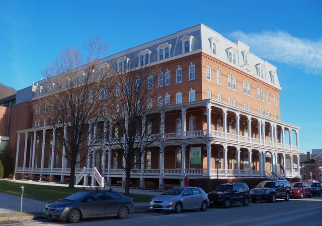 Pavilion-Vermont_History_Museum_Montpelier_6.jpg