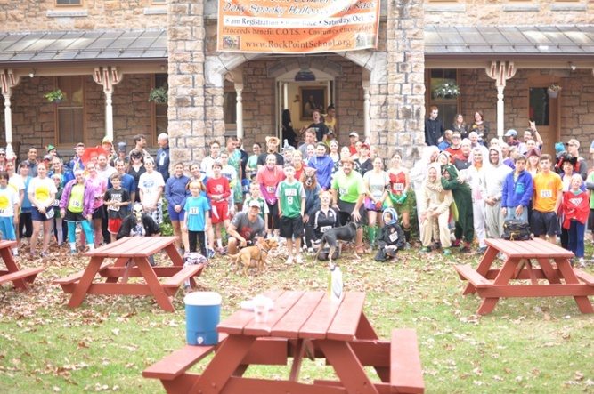 Rock-Point-School_Ooky_Spooky_Run_2014